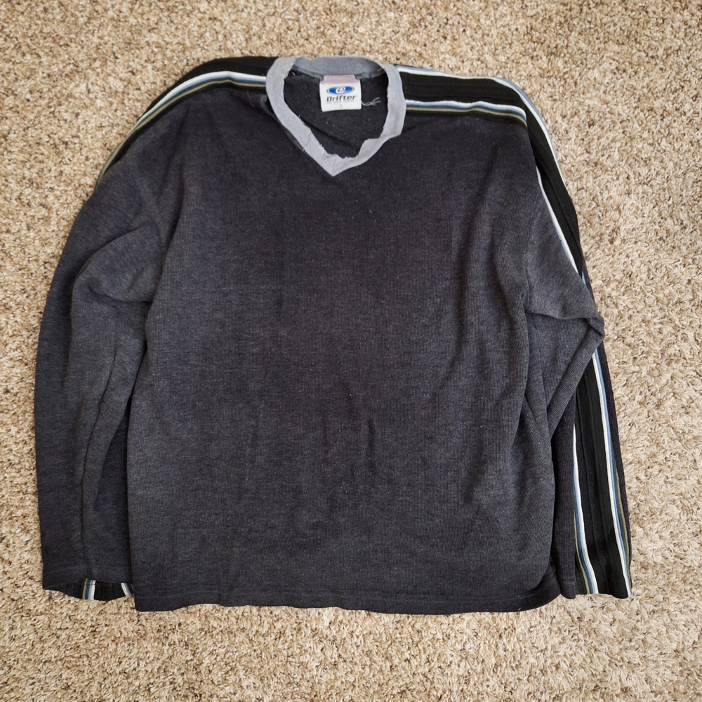 Drifter Men's Dark Gray V-Neck Sweater
